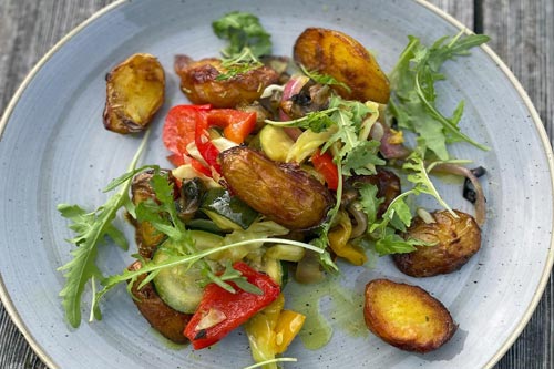 Potato and vegetable pan